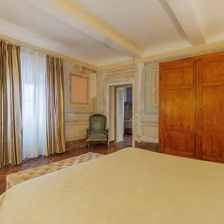 Sermolli Hotel