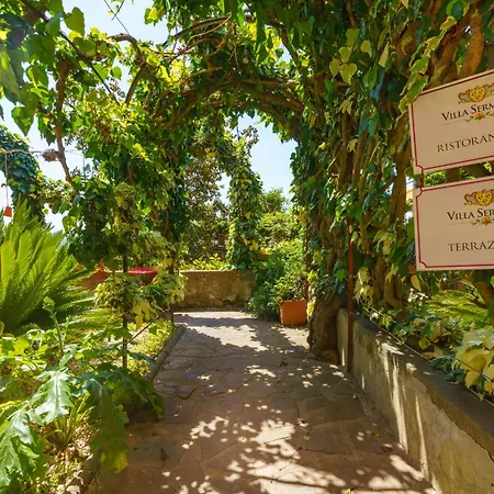 Hotel Sermolli